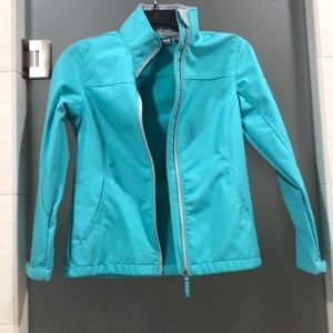 Windbreaker/rain jacket